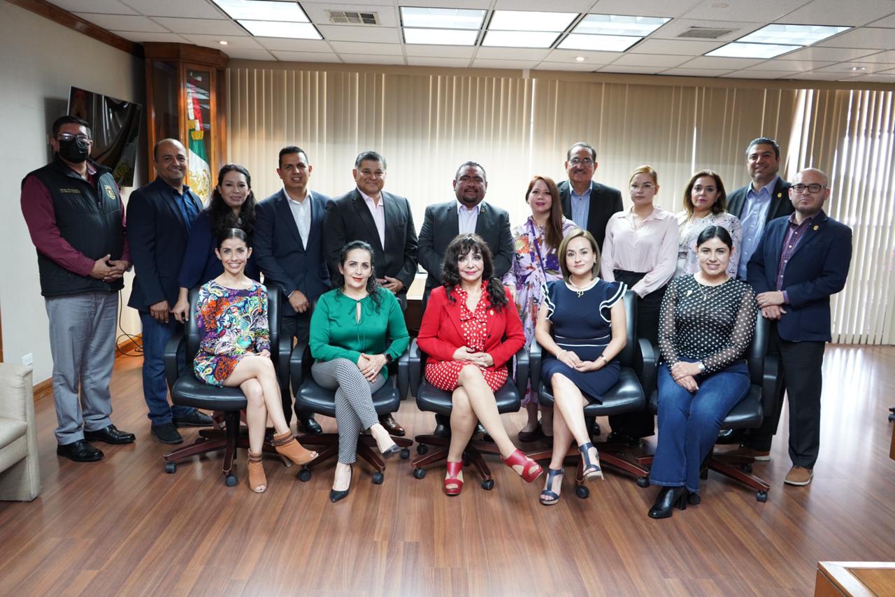 TOMA PROTESTA NUEVA DIRECTORA DEL PATRONATO D.A.R.E.