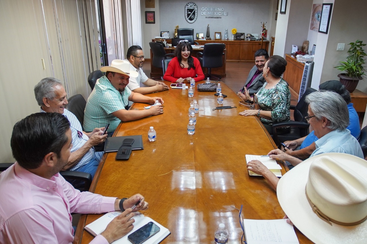 ALCALDESA DE MEXICALI Y LA UNIÓN DE PRODUCTORES AGROPECUARIOS ACUERDAN IMPULSAR EL VALLE DE MEXICALI