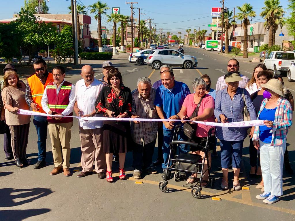 ALCALDESA DE MEXICALI ENTREGA OBRA DE REHABILITACIÓN DE AVENIDA OCOTLÁN