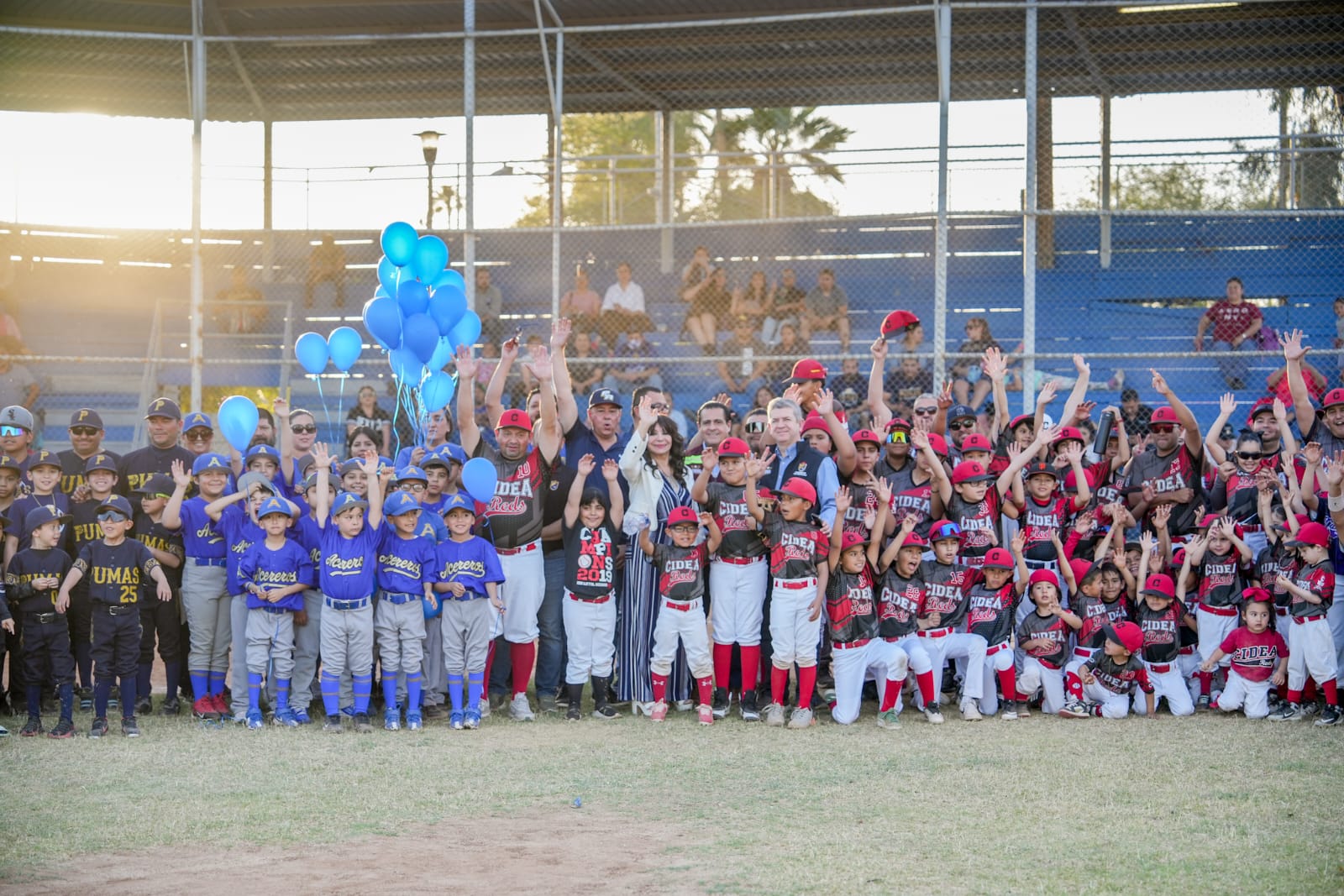 ALCALDESA PONE EN MARCHA LA REHABILITACIÓN DEL PARQUE DE BÉISBOL “ÁNGEL MACIAS”