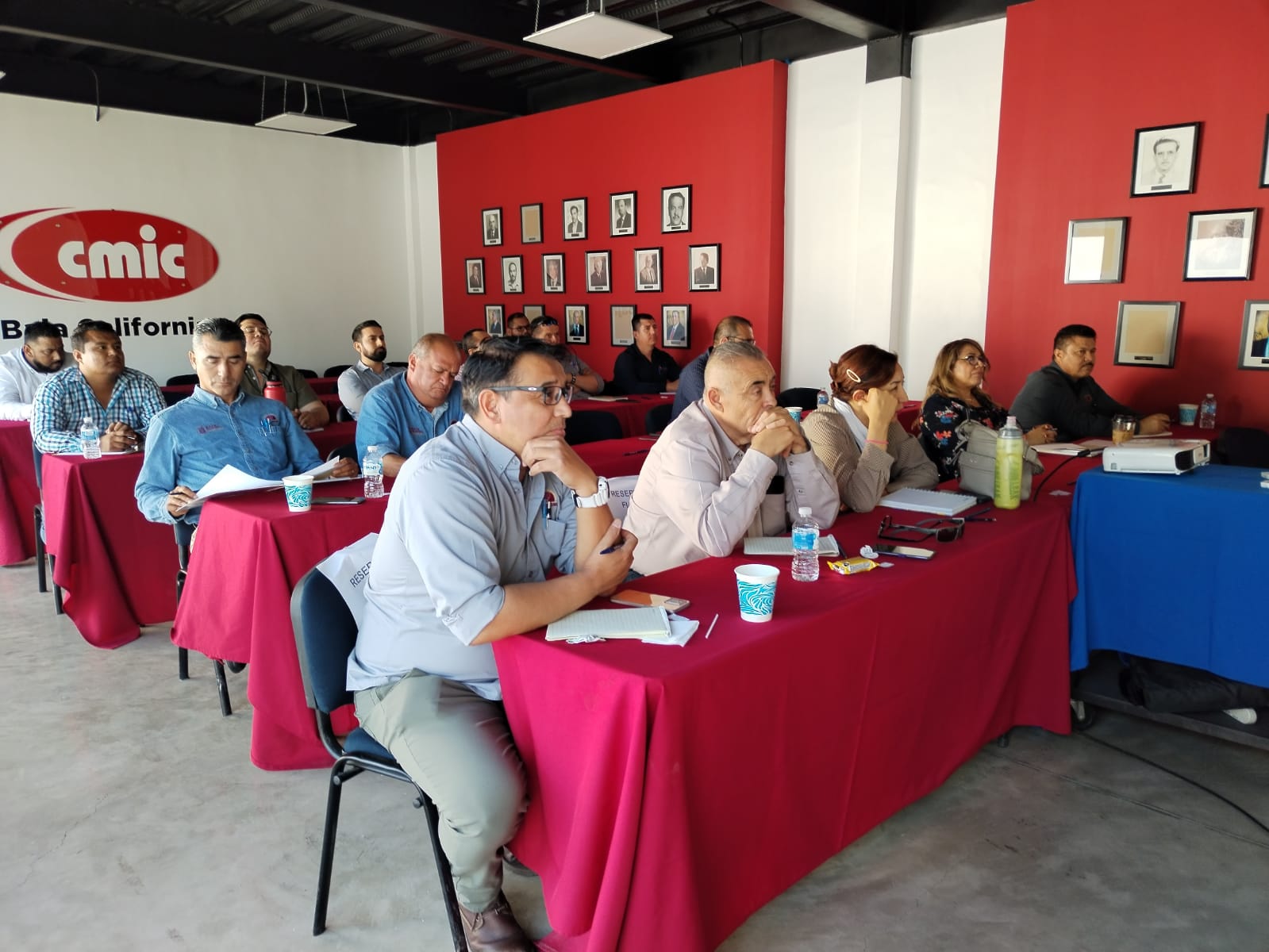 IMPARTEN POR PRIMERA VEZ CURSO DE CONSERVACIÓN DE PUENTES PARA EL PERSONAL DE OBRAS PÚBLICAS