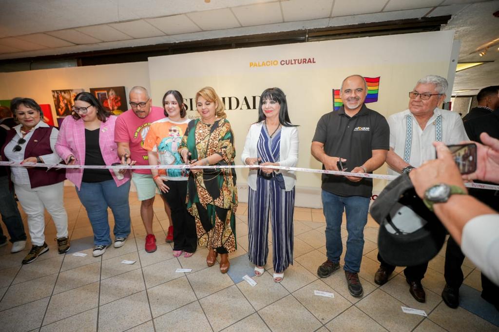 CON EXPOSICIÓN FOTOGRÁFICA, GOBIERNO DE NORMA BUSTAMANTE VISIBILIZA A LA COMUNIDAD LGBTIQ+